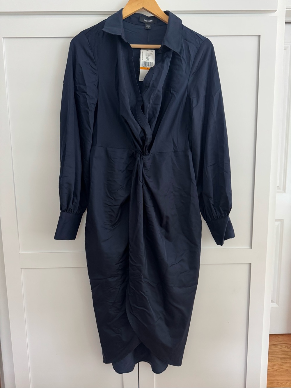 Karen Kane Navy Twist-Front Long Sleeve Dress Small